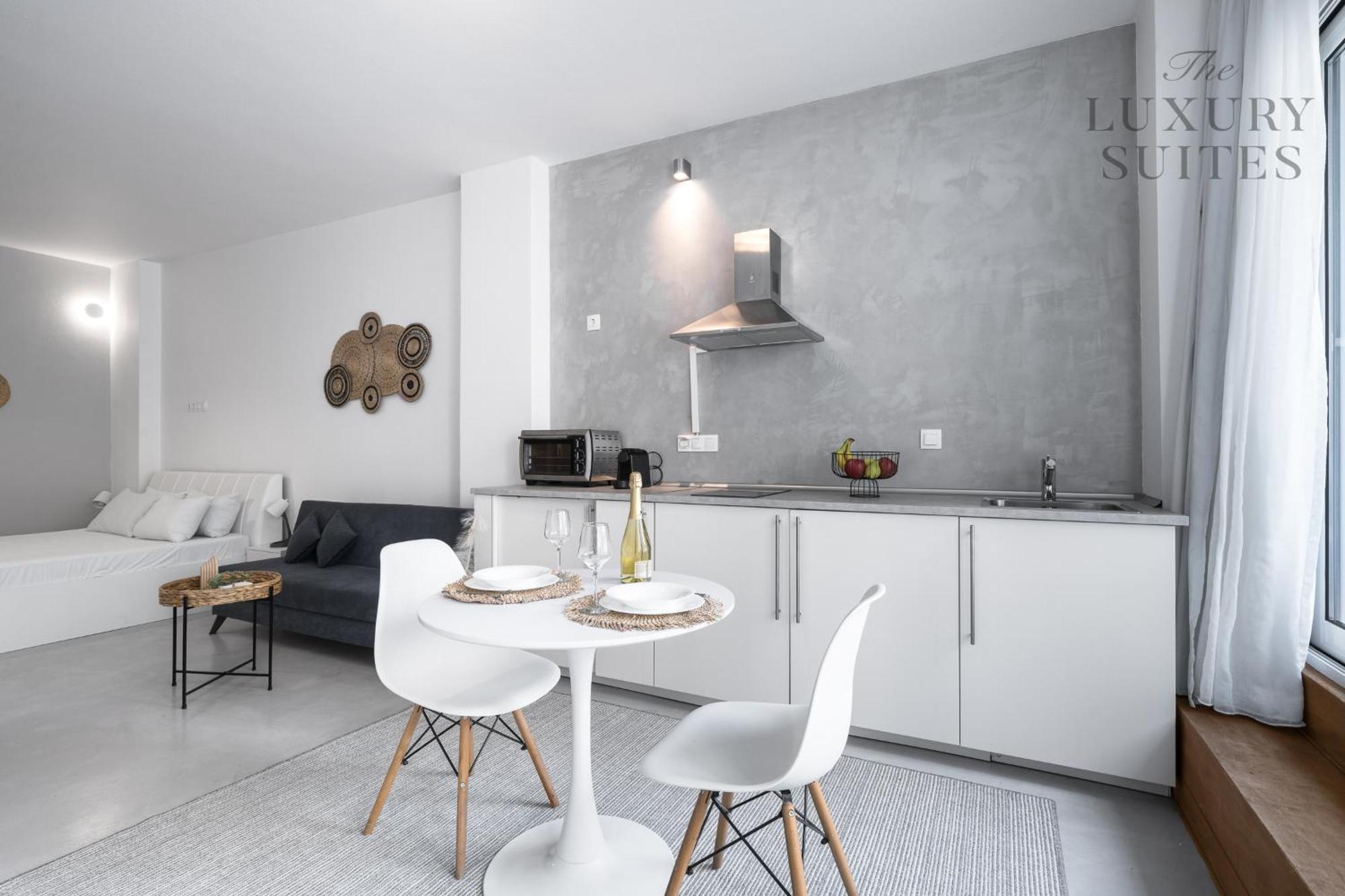 Bohemian, The Luxury Suites Tesalonika Bagian luar foto